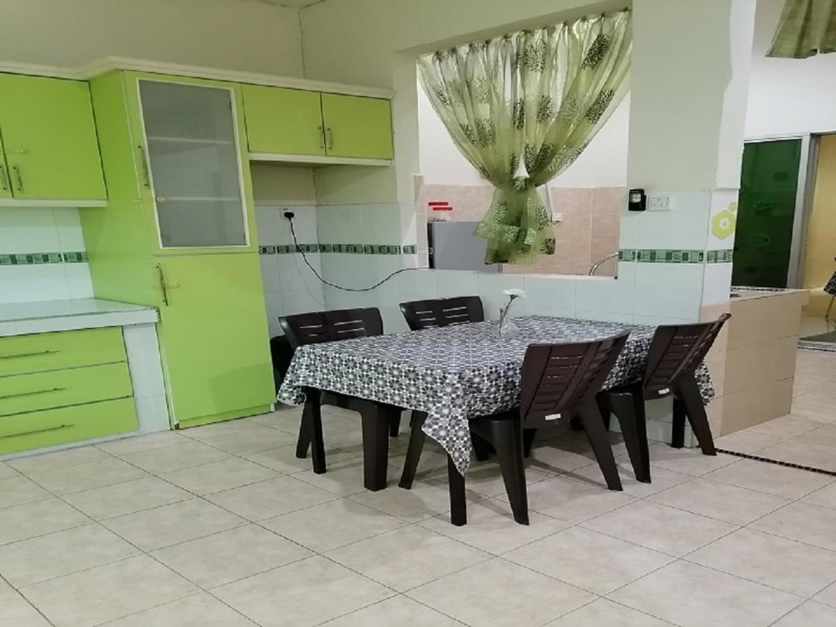 Bukit Baru Homestay Malacca Kültér fotó
